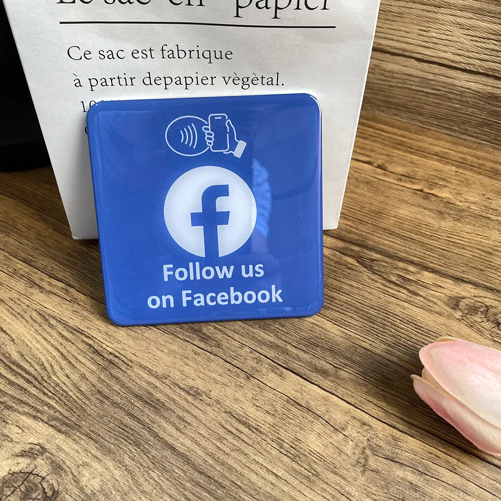 תג ביקורות ועוקבים חכם